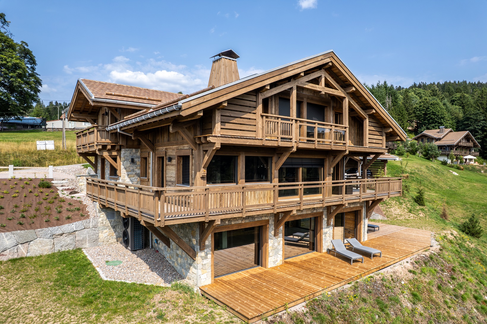 CHALET-HAUT-DE-GAMME-DECOBOIS-VOSGES-ALSACE.jpg